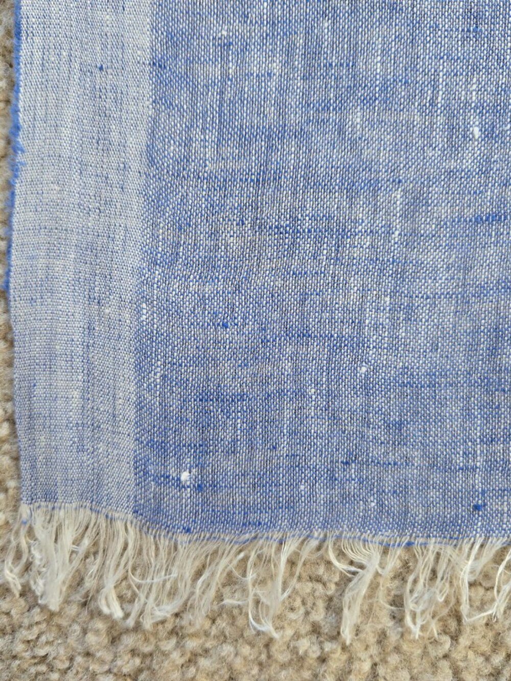 NWOT Blue Linen Scarf With Stripe Going Down Each Side - Picture 3 of 9